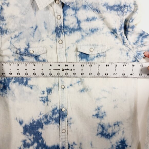 American Eagle Outfitters, Western Style, Tie Dye, Snap Front Shirt, Medium - Picture 10 of 16